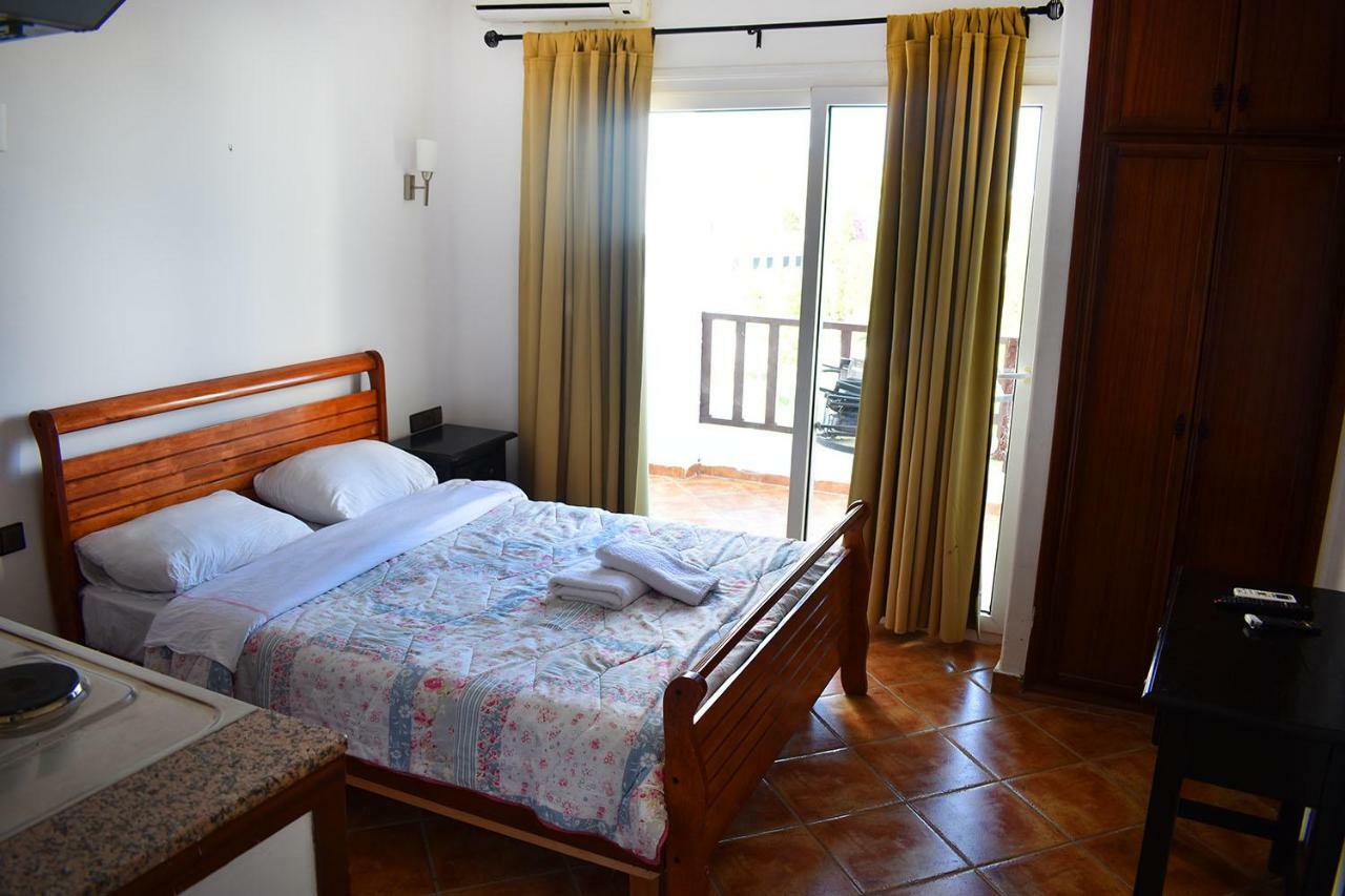 Mirador Golf Appart-Hotel Cabo Negro Exterior photo
