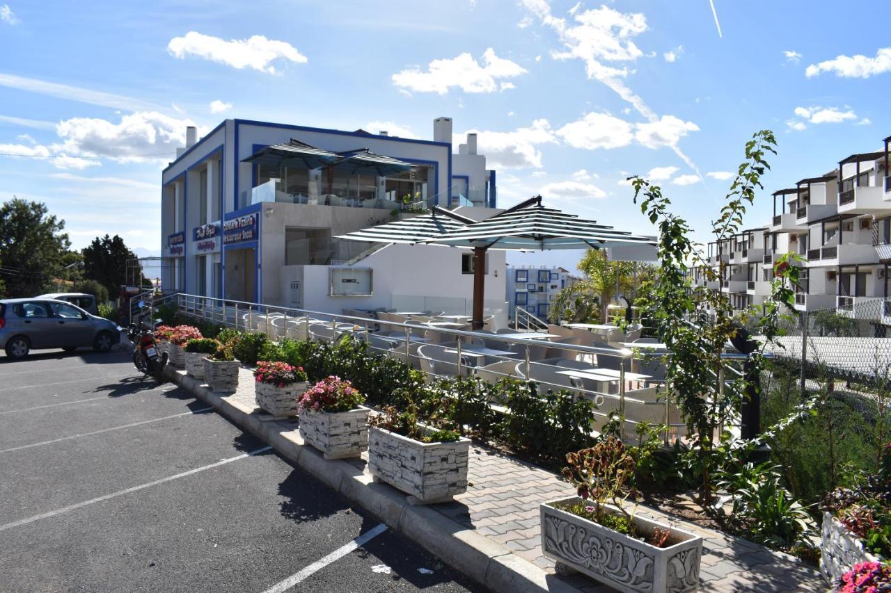 Mirador Golf Appart-Hotel Cabo Negro Exterior photo